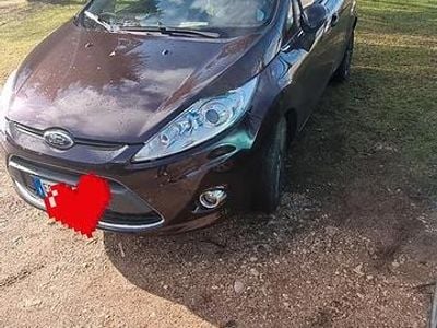 Second-hand Ford Fiesta Titanium 68 CP (50 kW) 2011 Berlinǎ