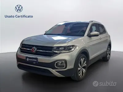 Usata VW T-Cross Advance 110 CV (80 kW) 2023 Reflex silver metallizzato SUV