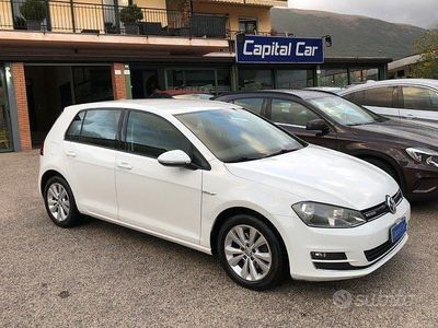 Usata VW Golf VII Highline 110 CV (80 kW) 2015 Bianco Berlina