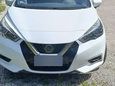 Usata Nissan Micra 71 CV (52 kW) 2017 Bianco Utilitaria