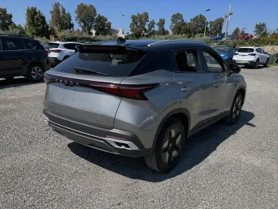 Usata Omoda 5 146 CV (107 kW) 2025 Grigio SUV