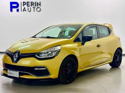 Usado Renault Clio IV R.S. 200 CV (147 kW) 2016 Amarillo Berlina