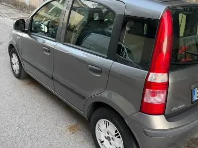 Usata Fiat Panda 69 CV (50 kW) 2011 Utilitaria