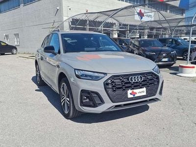 Usata Audi Q5 S-line plus 204 CV (150 kW) 2021 Grigio SUV
