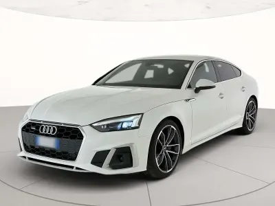 Usata Audi A5 Sportback S-Line 204 CV (150 kW) 2025 Bianco arkona Utilitaria