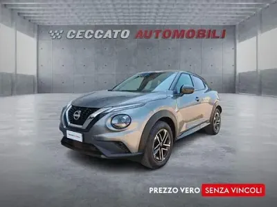Usata Nissan Juke N-Connecta 114 CV (83 kW) 2024 Grigio SUV