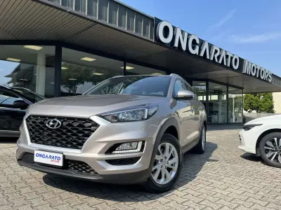 Usata Hyundai Tucson 132 CV (97 kW) 2019 Argento SUV