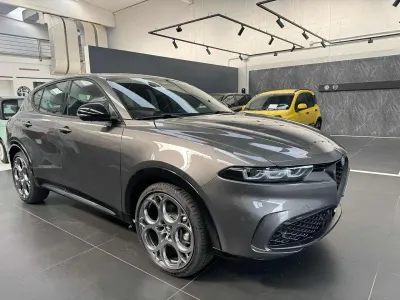 Nuova Alfa Romeo Tonale Sprint 160 CV (117 kW) 2026 Grigio scuro SUV