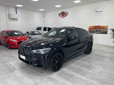 Usata BMW X6 M Sport 286 CV (210 kW) 2021 Blu/azzurro SUV