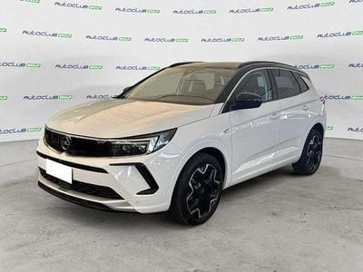 Usata Opel Grandland X Ultimate 131 CV (96 kW) 2024 Argento SUV