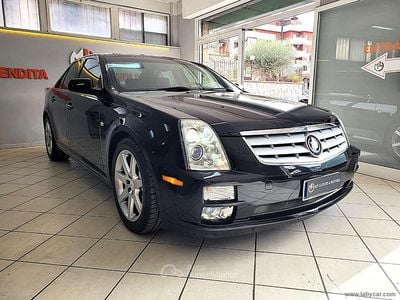 Usata Cadillac STS 325 CV (239 kW) 2005 Nero Berlina