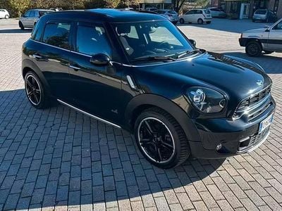 Begagnad Mini Countryman 143 HK (105 kW) 2015 Svart SUV
