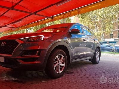Usata Hyundai Tucson 132 CV (97 kW) 2020 Grigio SUV