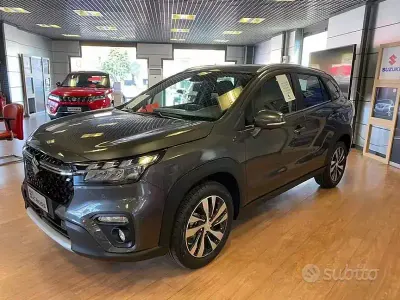 Nuova Suzuki SX4 S-Cross 2026 Nero SUV