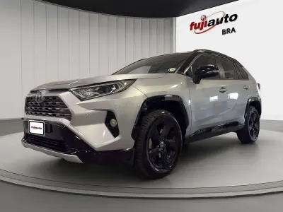 Usata Toyota RAV4 Hybrid Style 218 CV (160 kW) 2022 Silver met & deep black metallic SUV