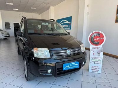 Gebraucht Fiat Panda 4x4 60 PS (44 kW) 2006 Schwarz Kleinwagen