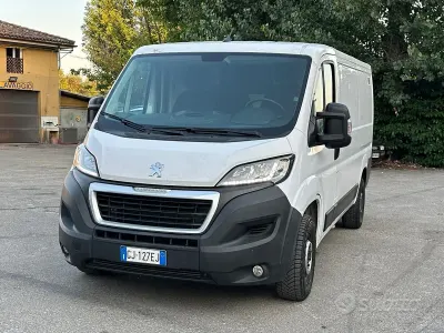 Usata Peugeot Boxer S 140 CV (102 kW) 2022 Bianco Furgone