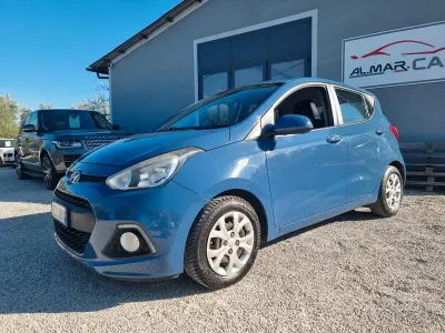 Usata Hyundai i10 Classic 66 CV (48 kW) 2015 Bluazzurro Utilitaria