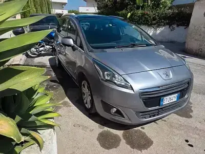 Usata Peugeot 5008