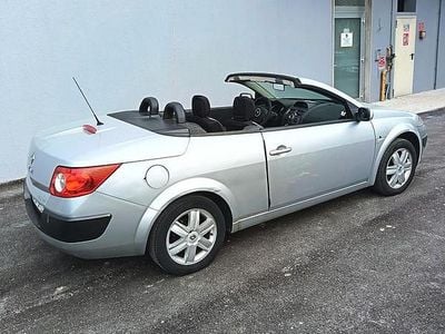 Usata Renault Mégane Cabriolet 113 CV (83 kW) 2006 Grigio Cabrio