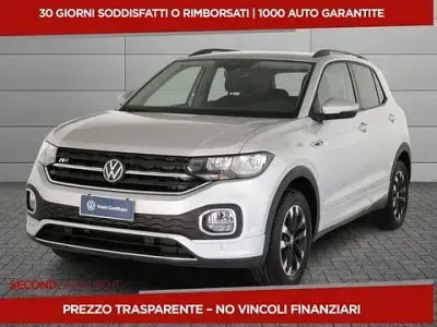 Usata VW T-Cross Sportline 95 CV (69 kW) 2022 Argento SUV