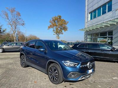 Usata Mercedes GLA200 150 CV (110 kW) 2021 Blu SUV