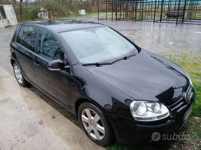 VW Golf V