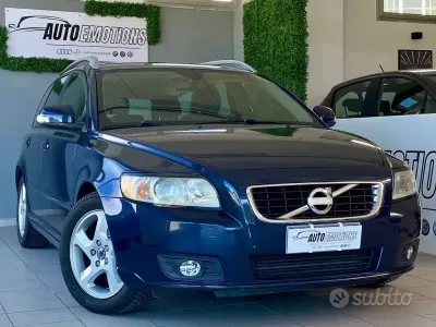 Usata Volvo V50 115 CV (84 kW) 2011 Bluazzurro Station wagon