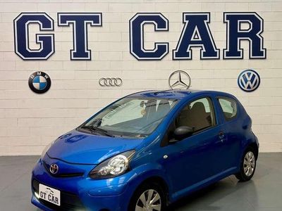Blu Usata 2013 Toyota Aygo Connect Style Utilitaria | 4900 € (Buon prezzo)