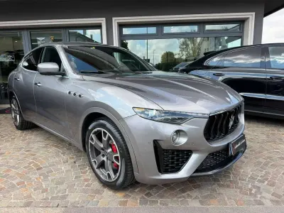 Usata Maserati Levante 349 CV (256 kW) 2021 Grigio vr 672/b SUV