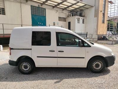 VW Caddy