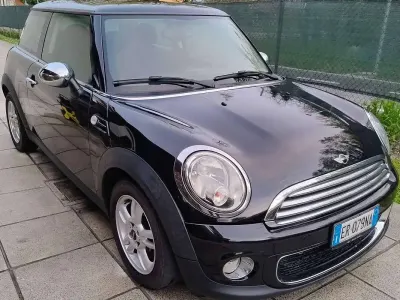 Usata Mini One D