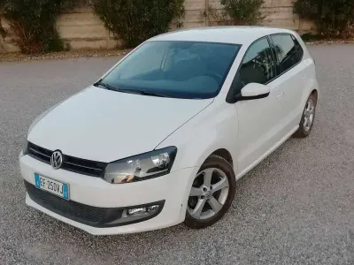 Usata VW Polo Comfortline 75 CV (55 kW) 2010 Bianco Utilitaria