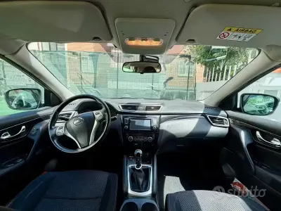 Usata Nissan Qashqai Acenta 110 CV (80 kW) 2014 Grigio SUV