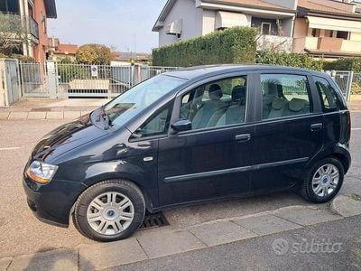 Usata Fiat Idea 90 CV (66 kW) 2005 Nero Monovolume