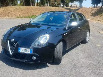 Usata Alfa Romeo Giulietta 120 CV (88 kW) 2016 Nero Utilitaria