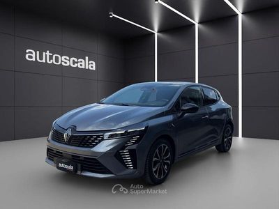 Usata Renault Clio V Techno 90 CV (66 kW) 2025 Gray Berlina