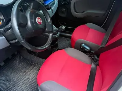 Usata Fiat Panda Pop 75 CV (55 kW) 2013 Utilitaria
