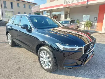 Usata Volvo XC60 Momentum 197 CV (144 kW) 2020 Nero SUV