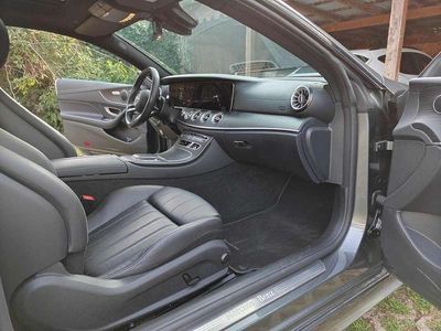 Usata Mercedes E300 AMG line 265 CV (194 kW) 2023 Coupé
