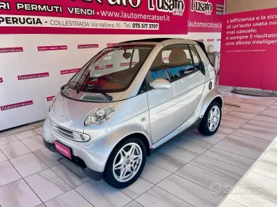 Usata Smart ForTwo Cabrio Passion 61 CV (44 kW) 2003 Argento Cabrio
