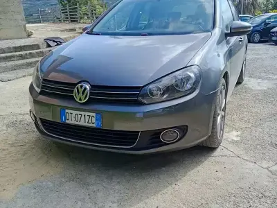 Begagnad VW Golf VI 110 HK (80 kW) 2009 Grå Halvkombi