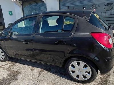 Usata Opel Corsa Enjoy 90 CV (66 kW) 2008 Nero Utilitaria