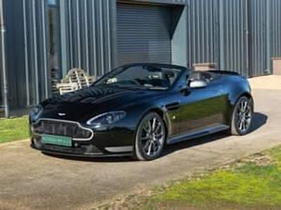 Usata Aston Martin V12 Vantage 573 CV (421 kW) 2018 Nero Cabrio