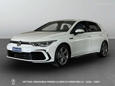 Usata VW Golf VIII R-line 150 CV (110 kW) 2023 0q pure white Berlina