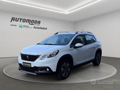 Usata Peugeot 2008 Allure 102 CV (75 kW) 2019 Bianco SUV