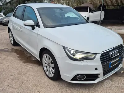 Usata Audi A1 Attraction 105 CV (77 kW) 2013 Bianco Utilitaria