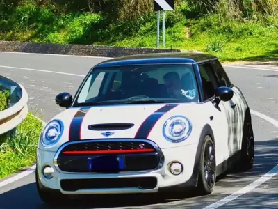 Usata Mini Cooper S 192 CV (141 kW) 2014 Utilitaria