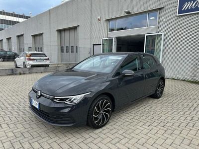 usata VW Golf VIII 2.0 TDI DSG