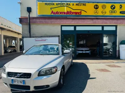 Usata Volvo C70 Summum 179 CV (131 kW) 2008 Grigio Cabrio
